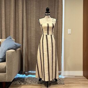 VRG GRL, size 8, cream with brown and black stripes